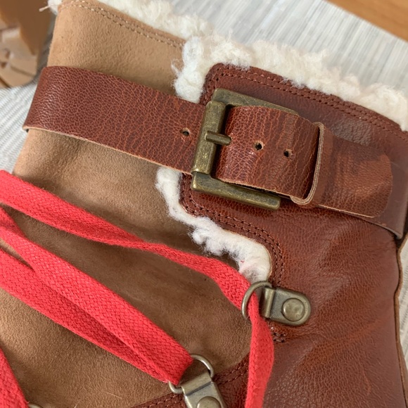 Nine West hiker style boots - Picture 8 of 16